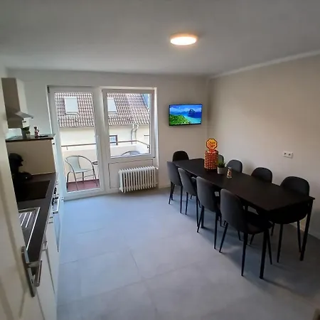 Hub 24 - Mit Balkon - Coffee For Free - *
